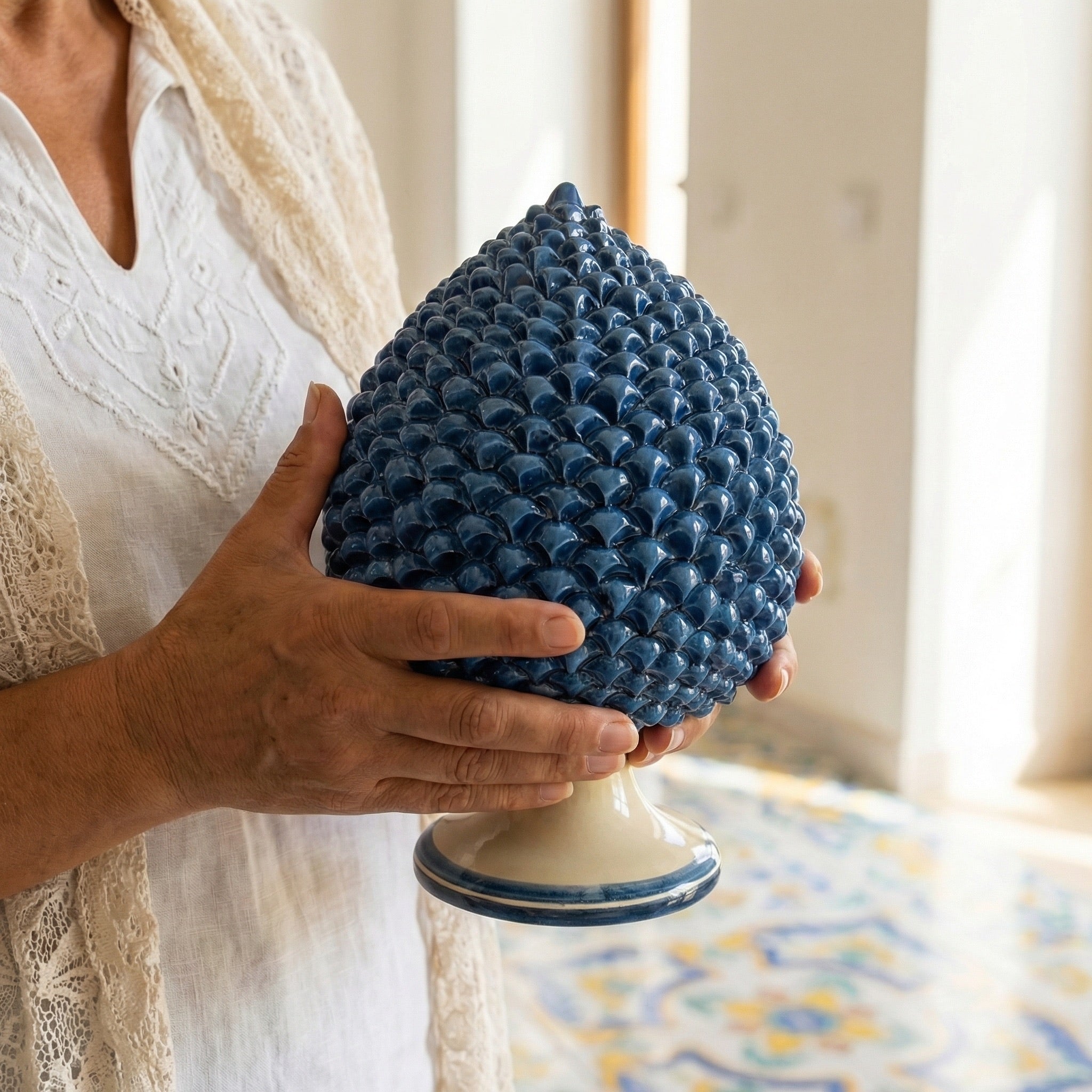 Sicilian Pine Cone H 15/40 cm / 6-16", Mono Blue – Sicilian tradition from Caltagirone