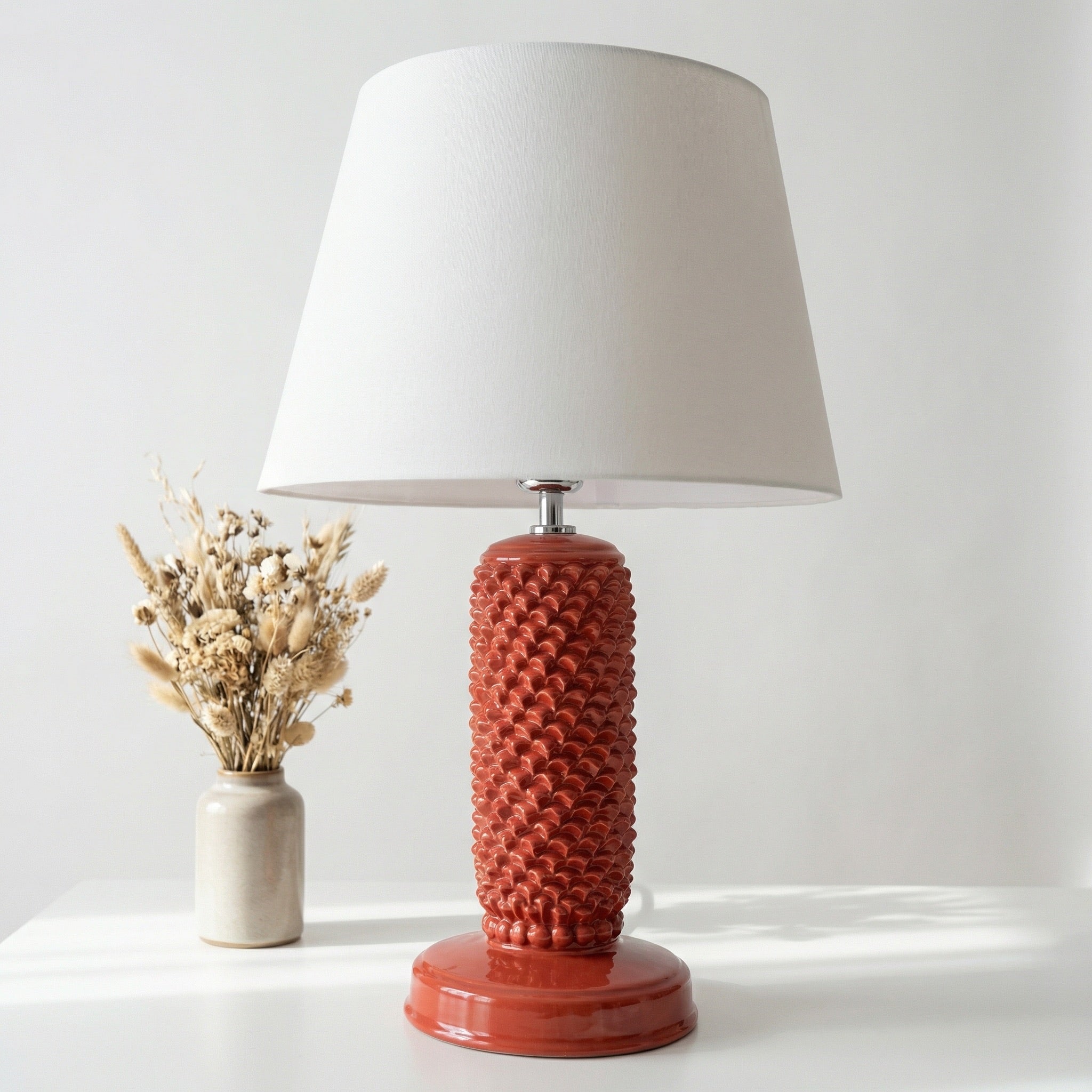 Sicilian Pine Cone Lamp H 60 cm / 23.6", Fire Red – Sicilian ceramic lamp handcrafted in Caltagirone