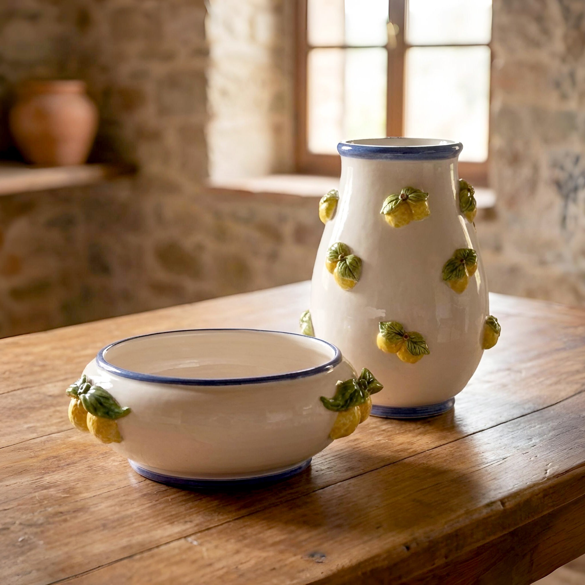 Vaso con limoni h 25 white and lemon in ceramica di Caltagirone - Ceramiche di Caltagirone Sofia