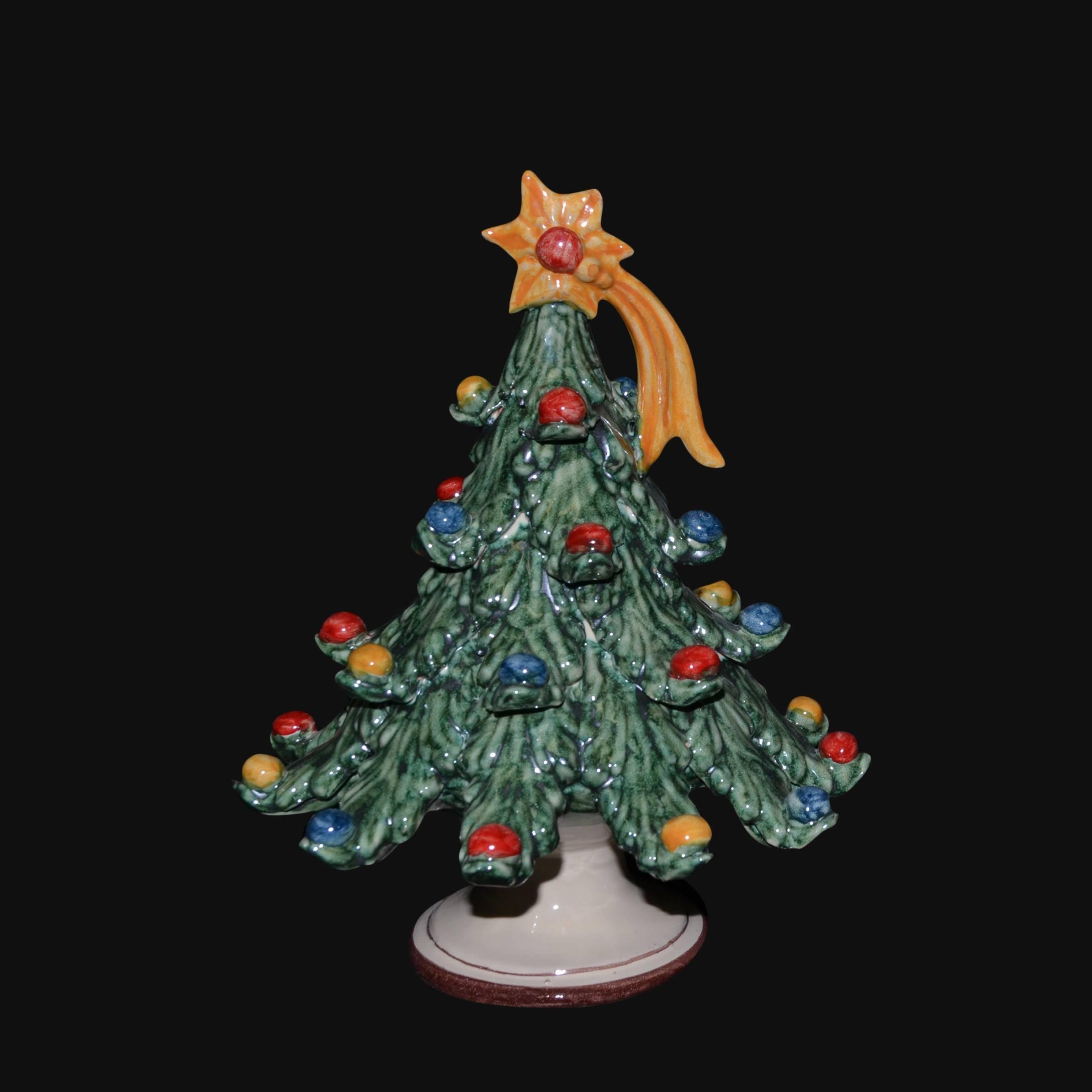 Albero di Natale in ceramica di Caltagirone fatto a mano con stella e palline colorate