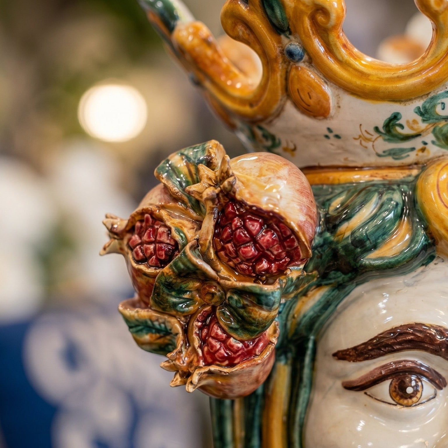 Testa di Moro Vase with Pomegranates H 40 cm / 15.7", White Man, Green and Orange – Testa di Moro from Caltagirone, Sicily