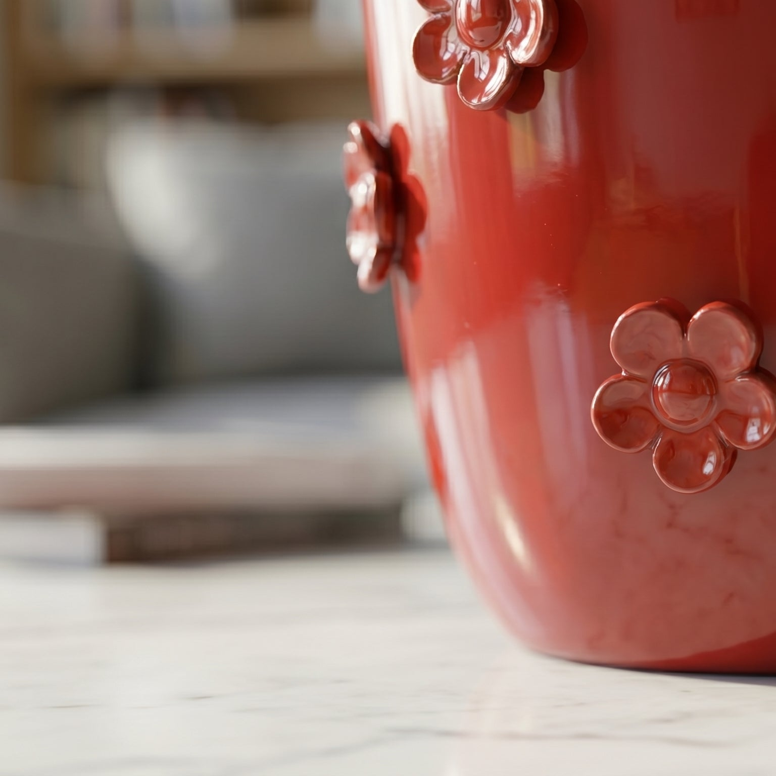 Sicilian Round Ball Vase, Fire Red – Sicilian majolica handcrafted in Caltagirone