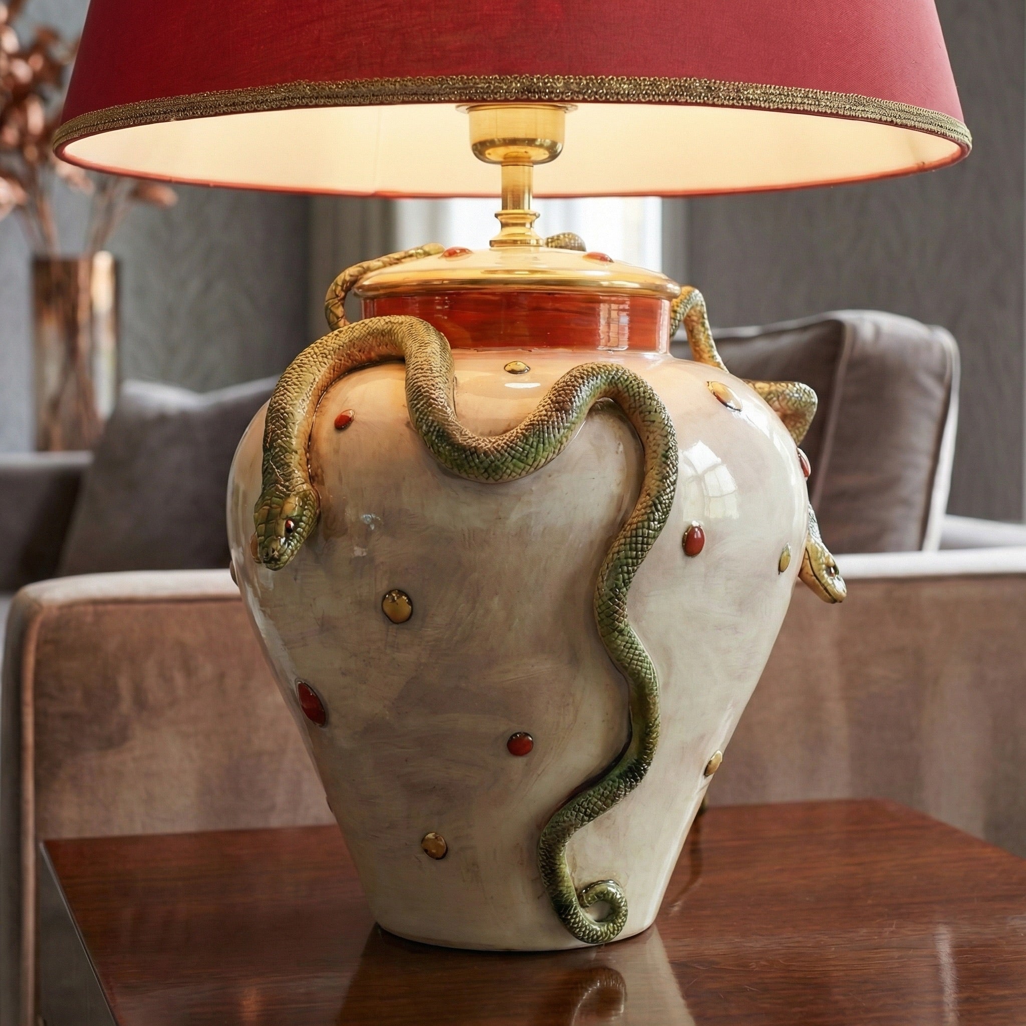 Italian Eden Ceramic Lamp H 30 cm / 11.8", Mother of Pearl – Caltagirone Ceramic – Italian ceramic lamp tradition