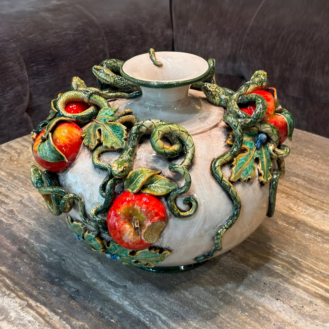 Italian Ceramic Vase, Mother of Pearl – Italian ceramic from Caltagirone, Sicily