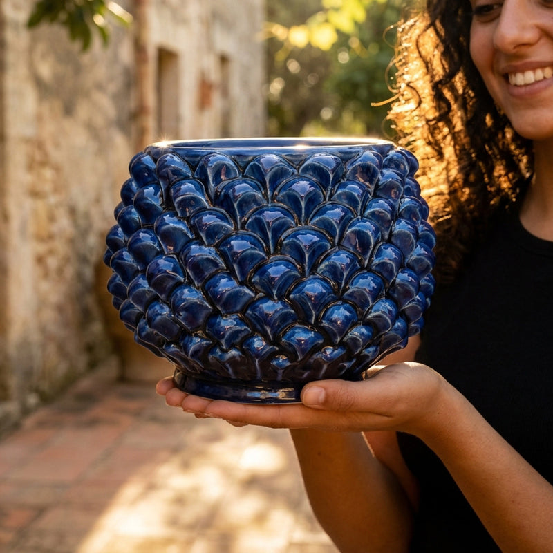 Half Pine Cone Vase – Caltagirone Ceramic – Sicilian artisan tradition