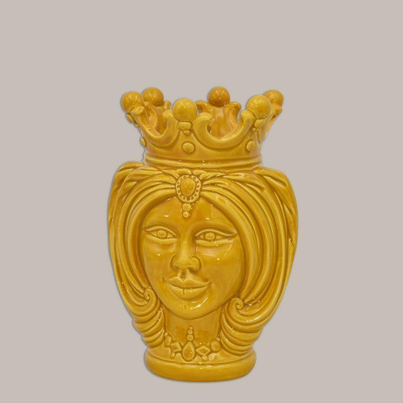 Ceramica di Caltagirone fatta a mano, vaso a forma di testa regale con corona, colore giallo